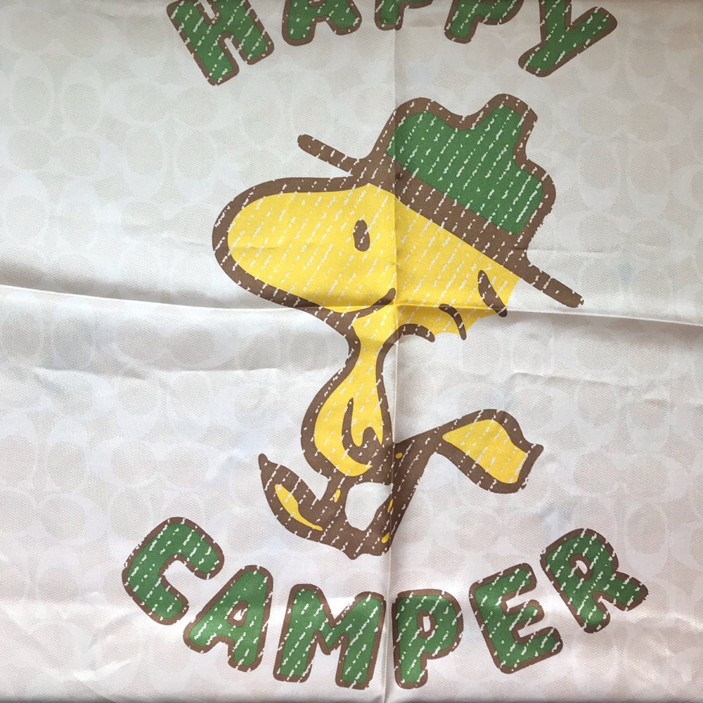🐶 Coach X Peanuts Woodstock Signature Silk Bandana ❤️ - Picture 4 of 7
